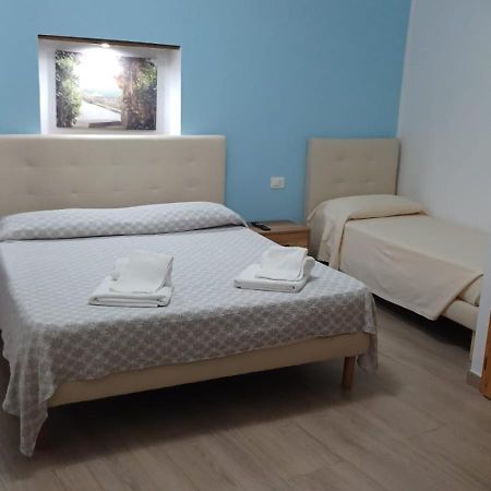 קמרוטה Casa Vacanze B&B Ondes מראה חיצוני תמונה