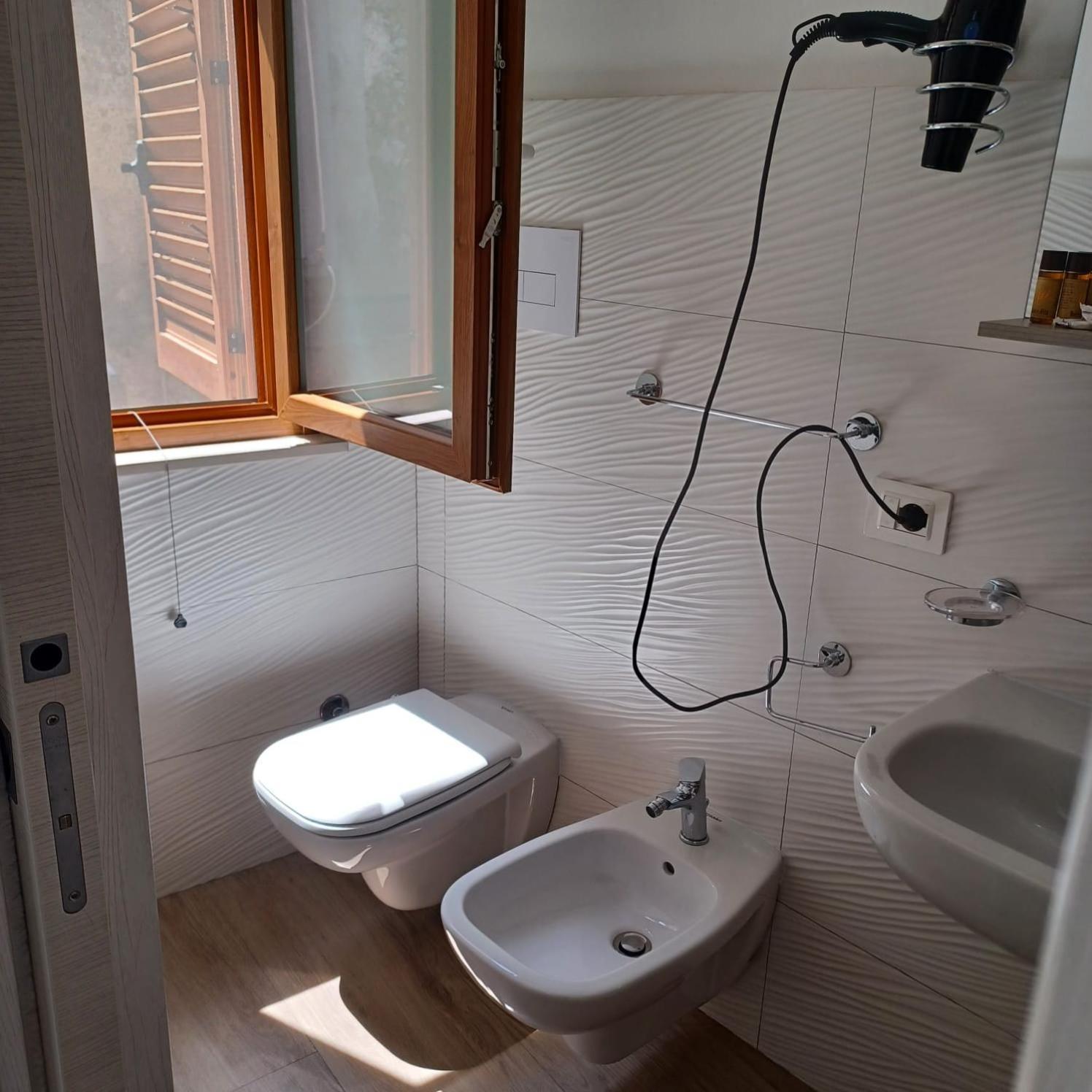קמרוטה Casa Vacanze B&B Ondes מראה חיצוני תמונה