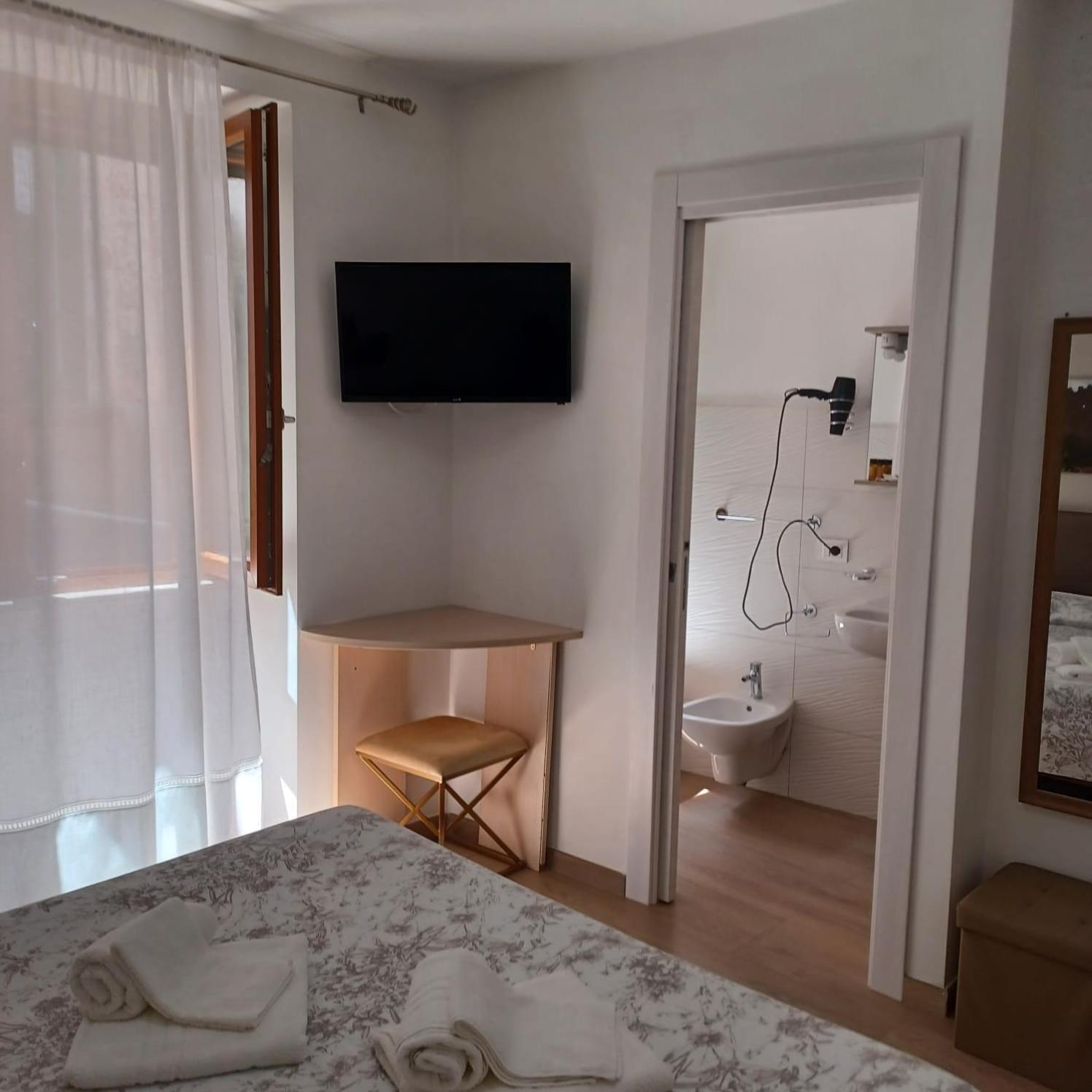 קמרוטה Casa Vacanze B&B Ondes מראה חיצוני תמונה